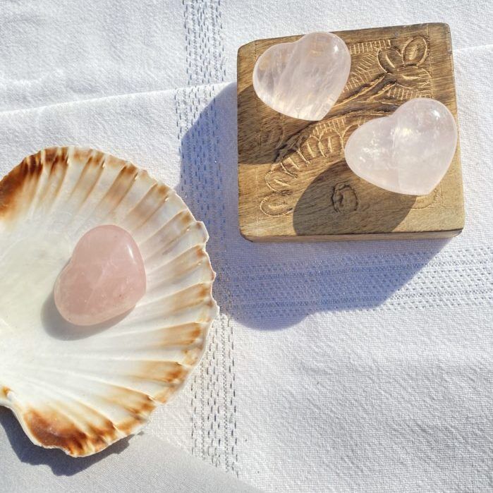 Coeur en quartz rose – Image 2